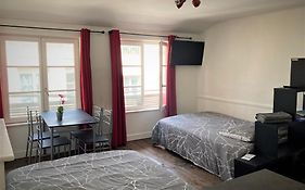 STUDIO 31 cosy dans le centre de LIMOGES
